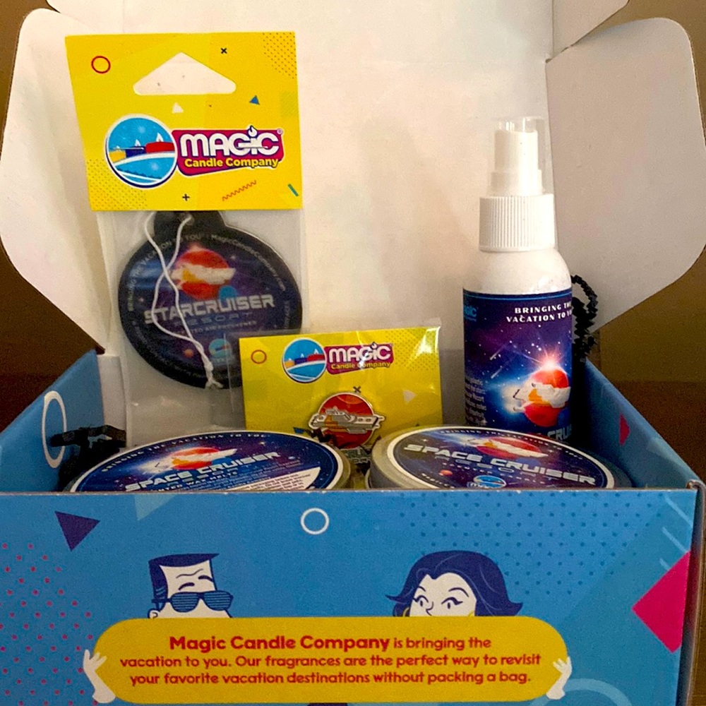 NIB Magic Candle Company Star Cruiser Resort Bundle